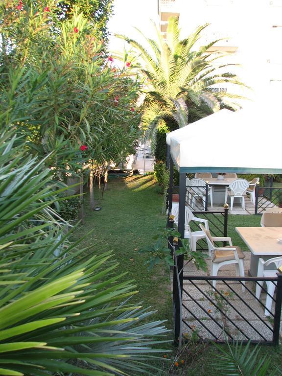 Hotel Smeraldo Lido di Camaiore Exterior photo